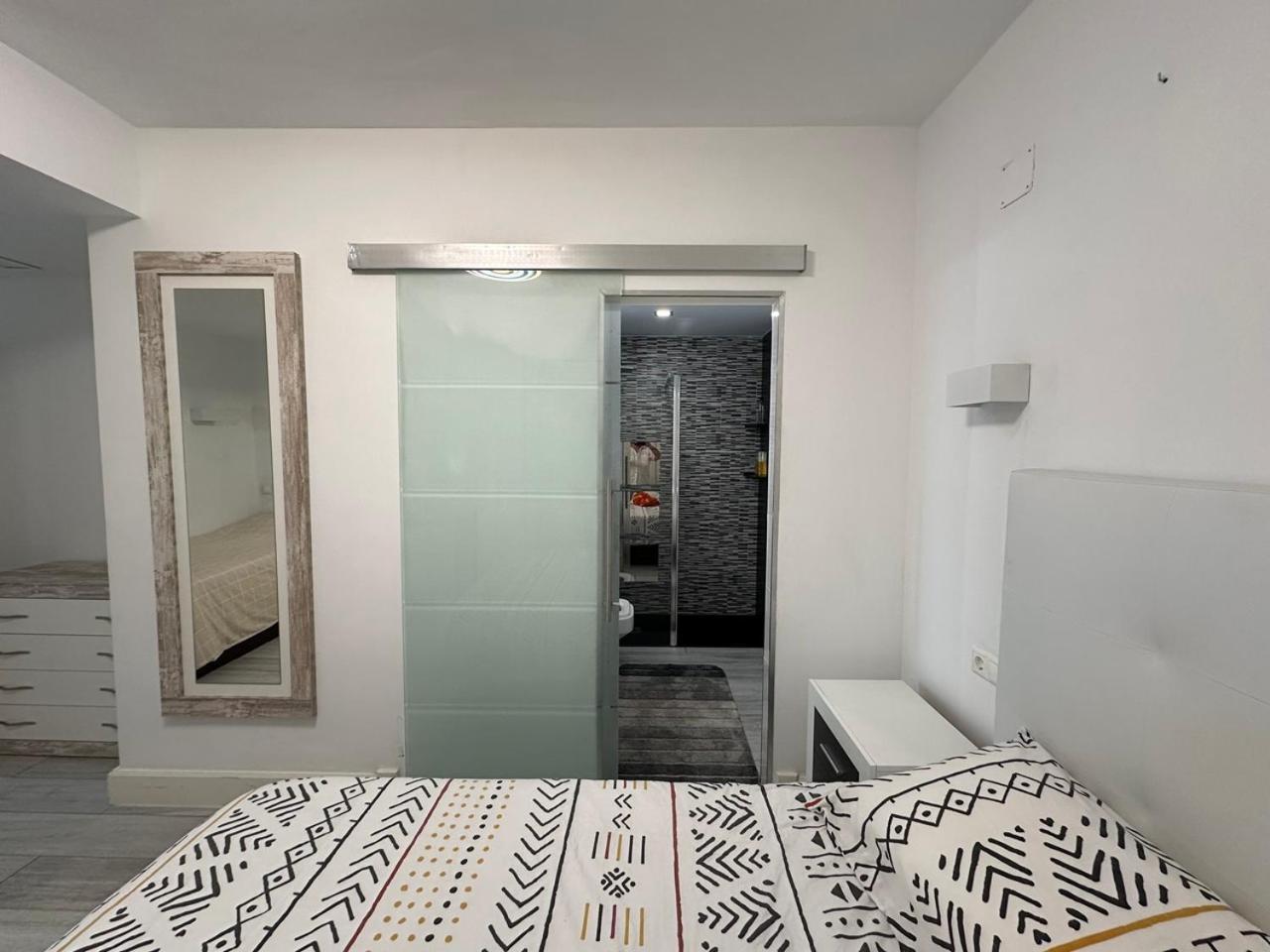 Apartment 3 Pieces Avec Terrasse Ouverte Vue Benalmadena